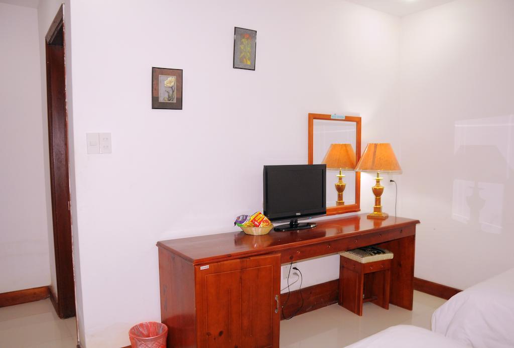 Eden Quy Nhon Hotel Екстер'єр фото