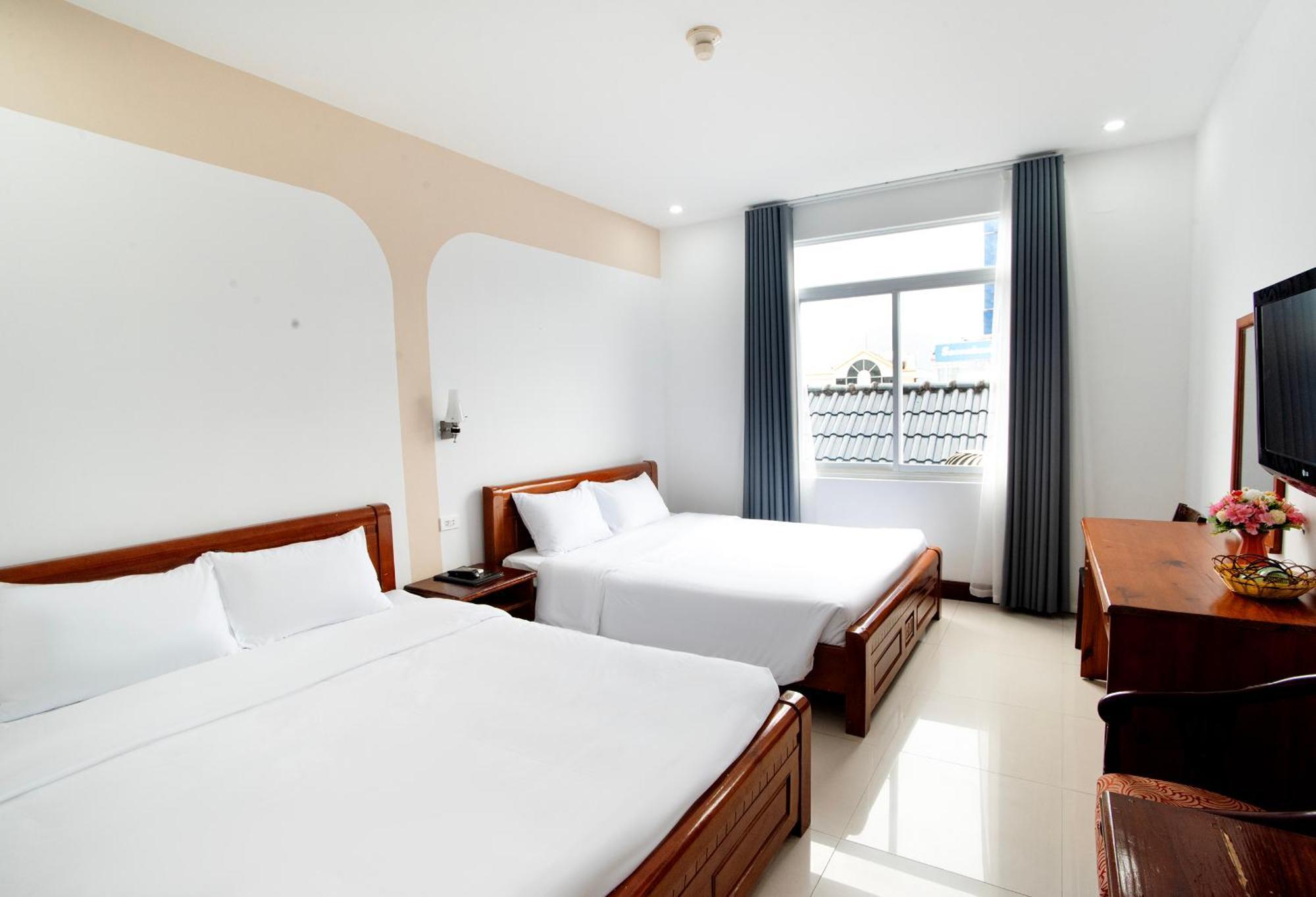 Eden Quy Nhon Hotel Екстер'єр фото