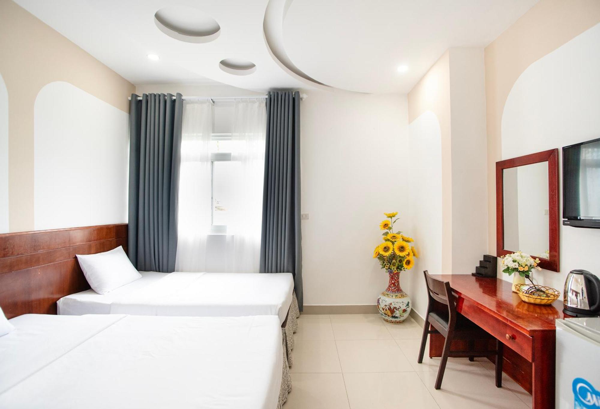 Eden Quy Nhon Hotel Екстер'єр фото