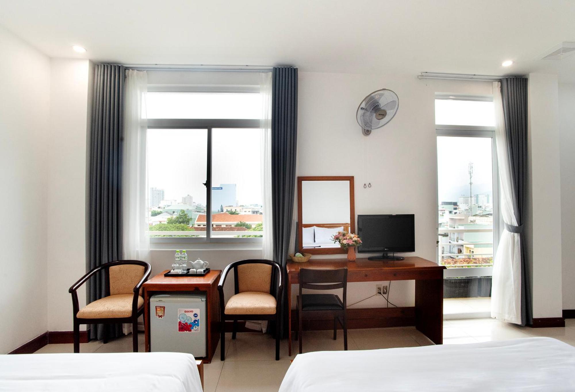 Eden Quy Nhon Hotel Екстер'єр фото