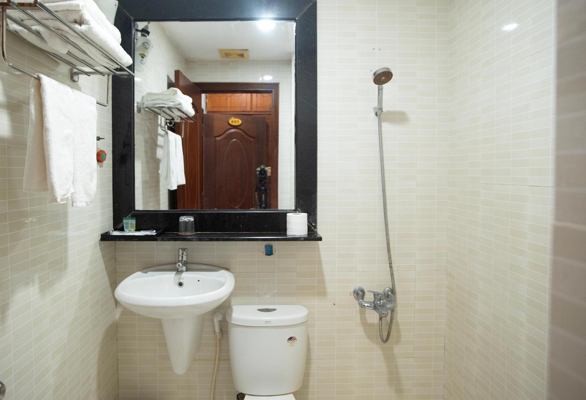 Eden Quy Nhon Hotel Екстер'єр фото
