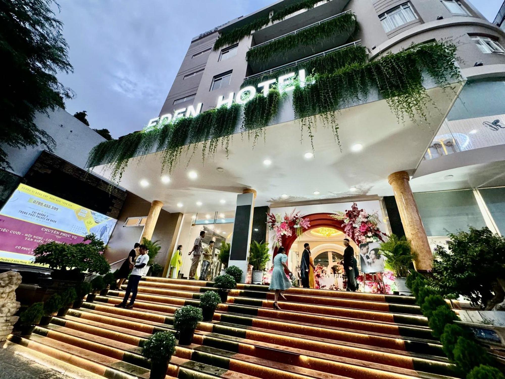 Eden Quy Nhon Hotel Екстер'єр фото